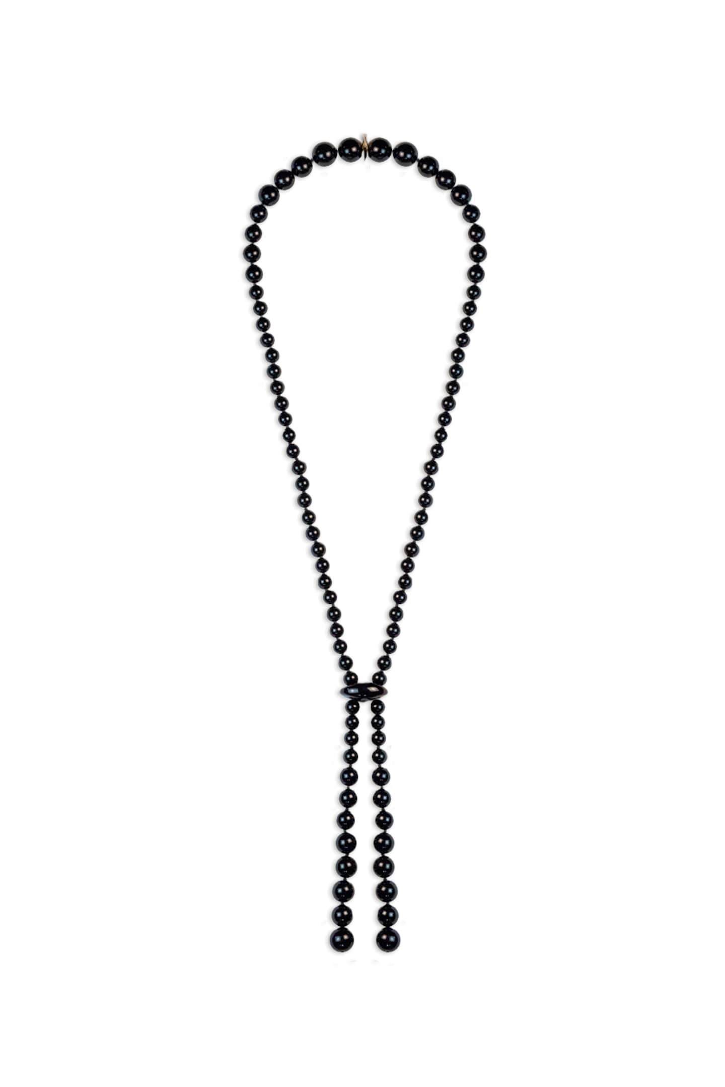 Pepito necklace made of onix beaded with silk thread by hand
