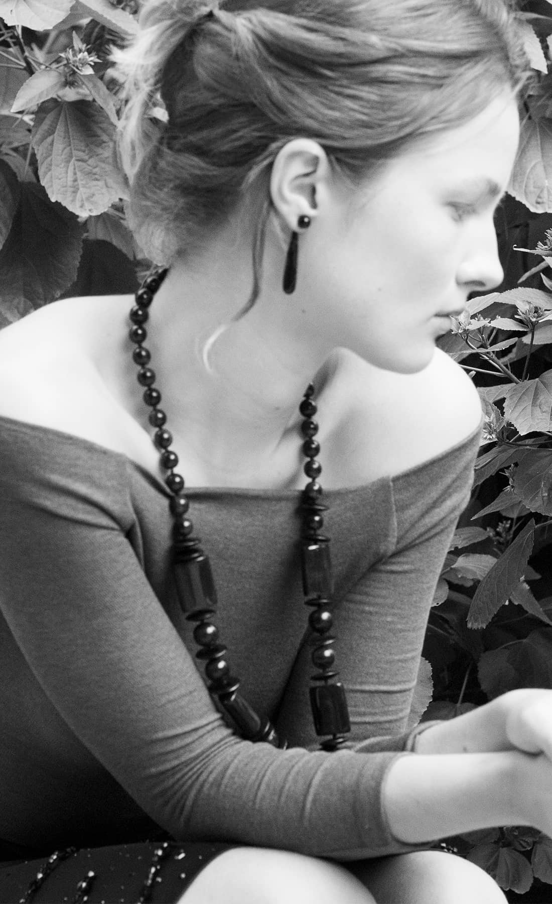 Shop Sorela Earring — modern artisan earrings in solid 925 silver with semi-precious onyx. Lightweight, unique, and crafted with care for timeless style.