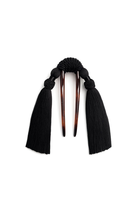 Vega hair comb by Mosquito, handcrafted celebrating natural beauty and artisanal craftsmanship