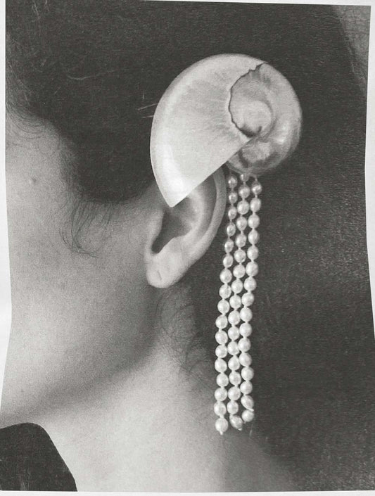 The nautilus hair clip image 1
